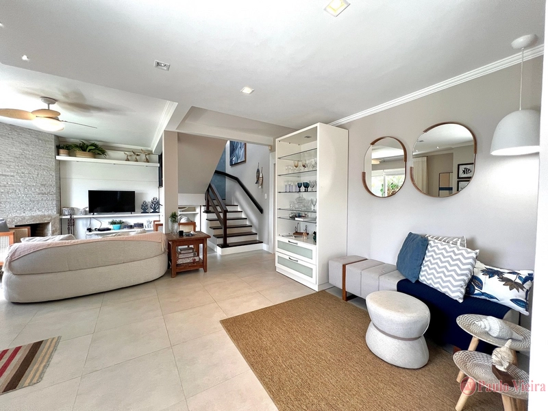 CENTRO - MARAVILHOSE RESIDÊNCIA DE DOIS TERRENOS: 12ª foto da galeria de imagens do imóvel