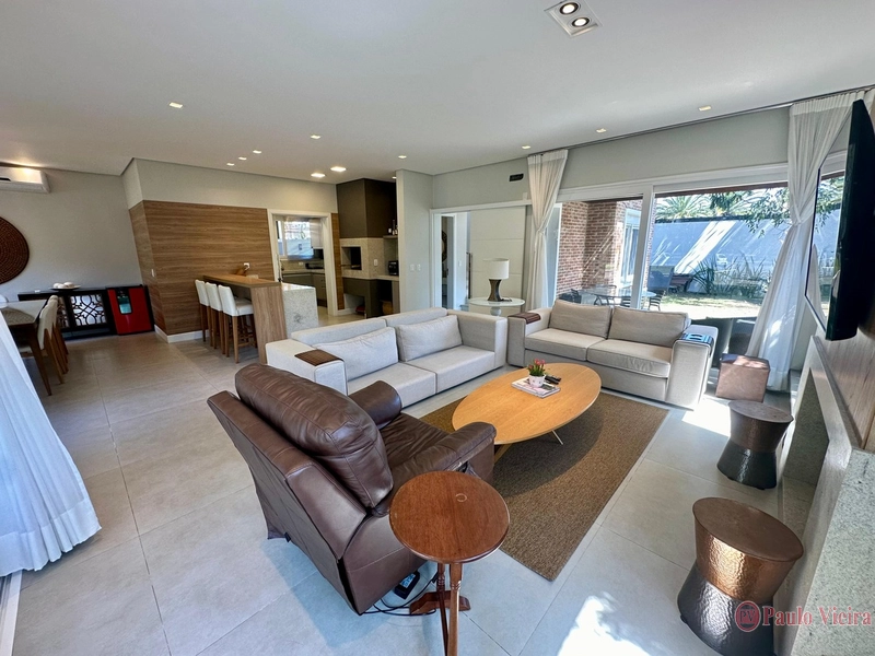 CARMEL - CHARMOSO SOBRADO FRENTE LESTE: 7ª foto da galeria de imagens do imóvel