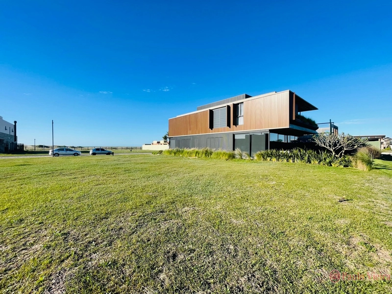 LOS COBOS - TERRENO BEIRA LAGO: 6ª foto da galeria de imagens do imóvel