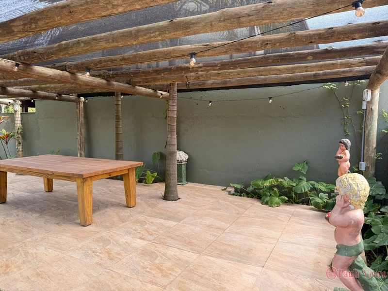 ATLÂNTIDA -  CASA COM 4 SUÍTES: 2ª foto da galeria de imagens do imóvel