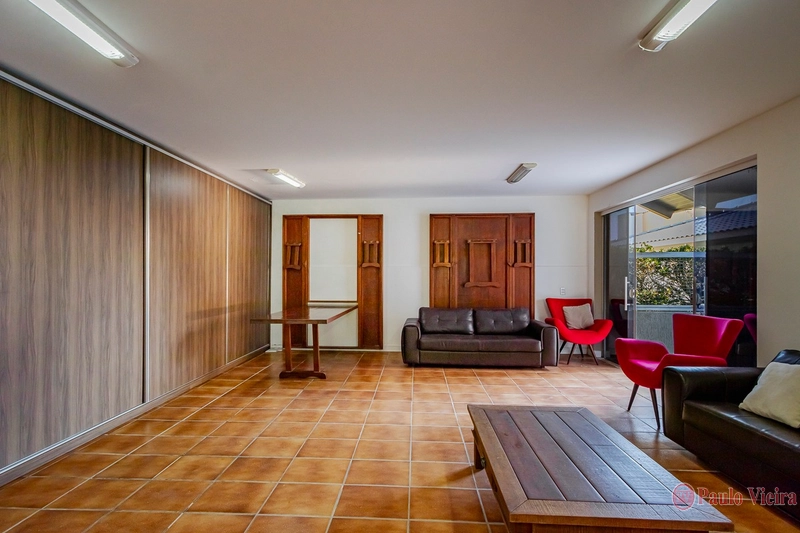 XANGRI-LÁ - CASA DESLUMBRANTE A UMA QUADRA DO MAR: 62ª foto da galeria de imagens do imóvel