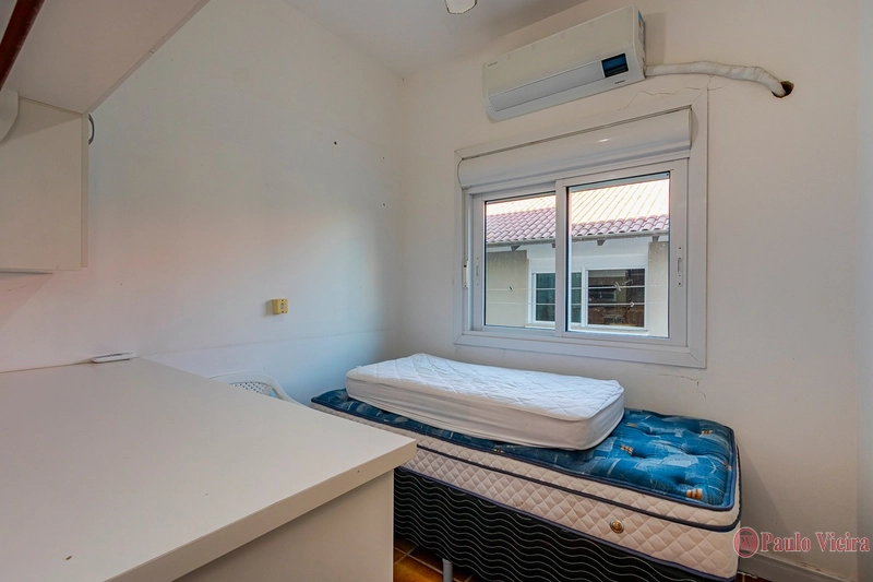 XANGRI-LÁ - CASA DESLUMBRANTE A UMA QUADRA DO MAR: 22ª foto da galeria de imagens do imóvel