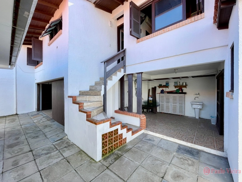 NOIVA DO MAR - ENCANTADORA CASA A DUAS QUADRAS DO MAR: 18ª foto da galeria de imagens do imóvel