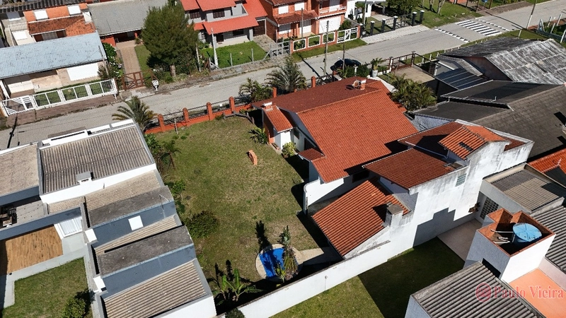 NOIVA DO MAR - ENCANTADORA CASA A DUAS QUADRAS DO MAR: 8ª foto da galeria de imagens do imóvel