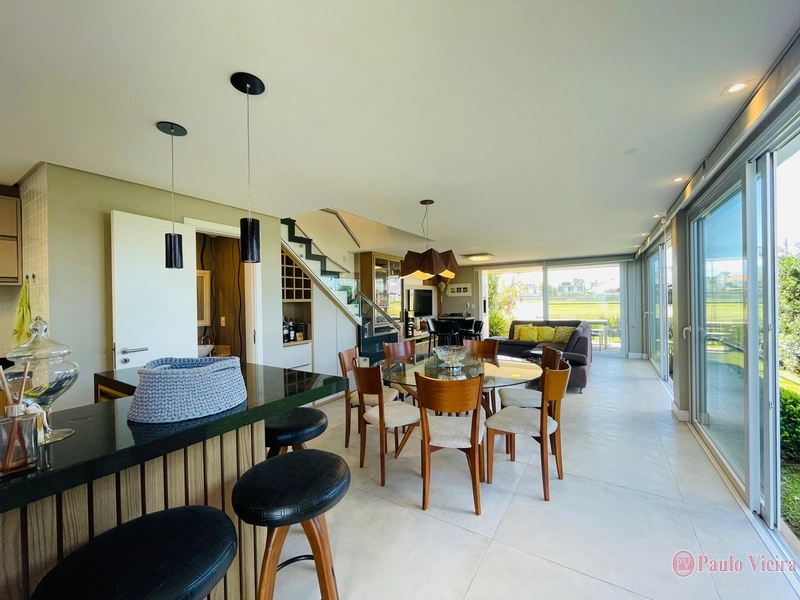 ONE - MARAVILHOSO SOBRADO EM CONDOMÍNIO FECHADO: 2ª foto da galeria de imagens do imóvel