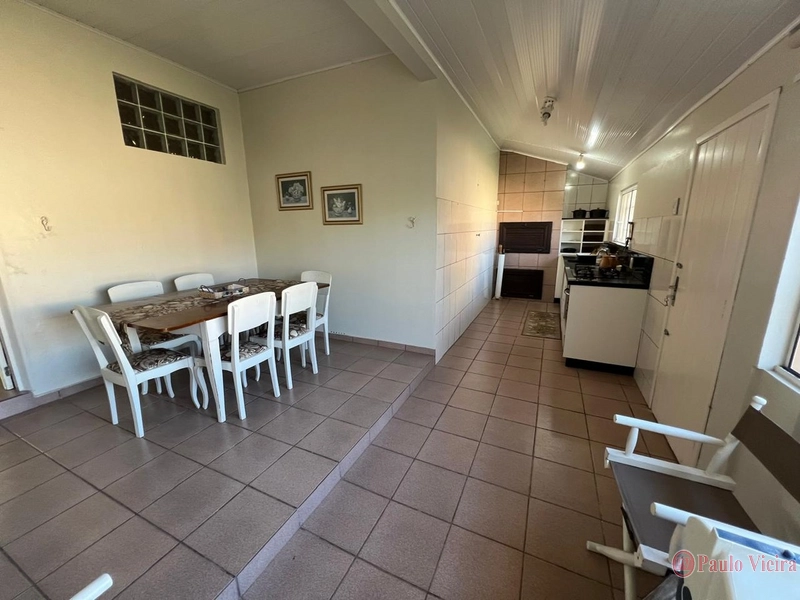 XANGRI-LÁ - CASA TÉRREA A POUCOS METROS DO MAR: 21ª foto da galeria de imagens do imóvel