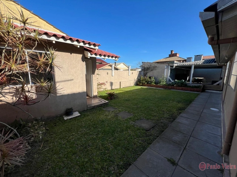 XANGRI-LÁ - CASA TÉRREA A POUCOS METROS DO MAR: 25ª foto da galeria de imagens do imóvel