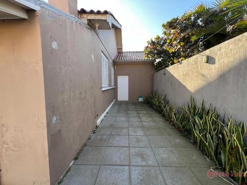 XANGRI-LÁ - CASA TÉRREA A POUCOS METROS DO MAR: 27ª foto da galeria de imagens do imóvel