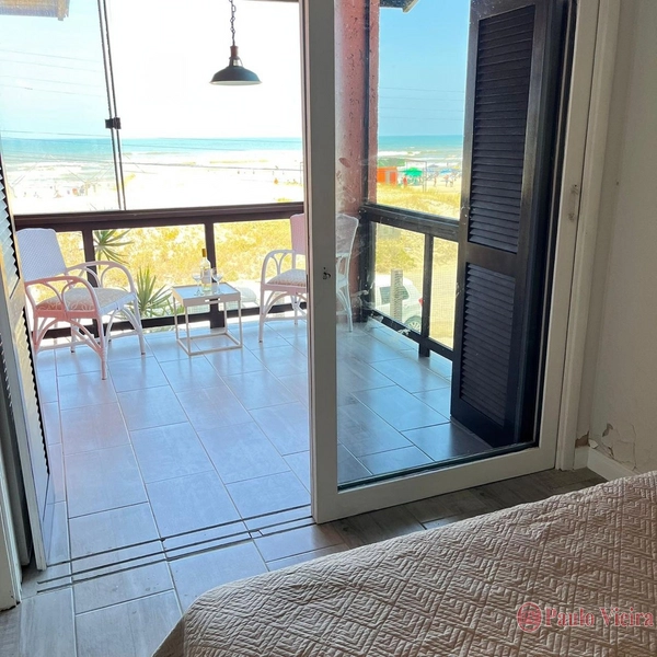 ATLÂNTIDA - DUPLEX FRENTE MAR, EXCELENTE LOCALIZAÇÃO!: 17ª foto da galeria de imagens do imóvel