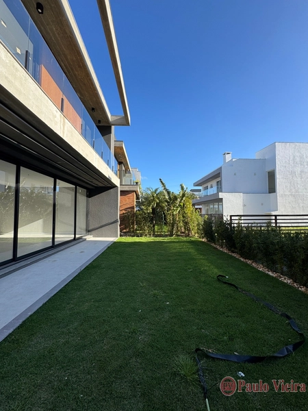 SUNSET - SOBRADO COM 4 SUÍTES: 3ª foto da galeria de imagens do imóvel