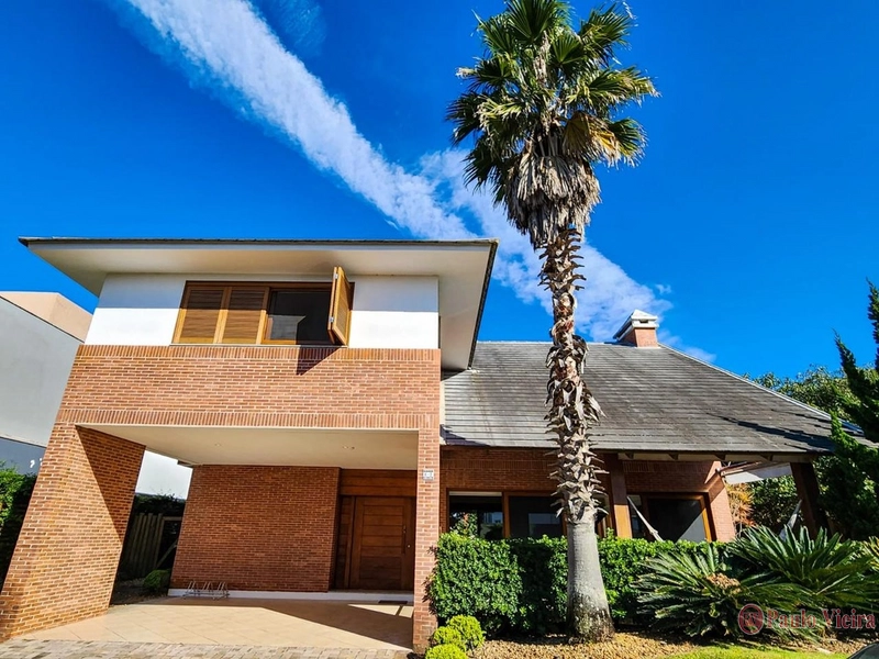 LAS DUNAS - EXCELENTE SOBRADO COM 4 SUÍTES: 1ª foto da galeria de imagens do imóvel