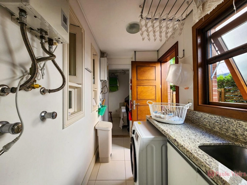 LAS DUNAS - EXCELENTE SOBRADO COM 4 SUÍTES: 23ª foto da galeria de imagens do imóvel