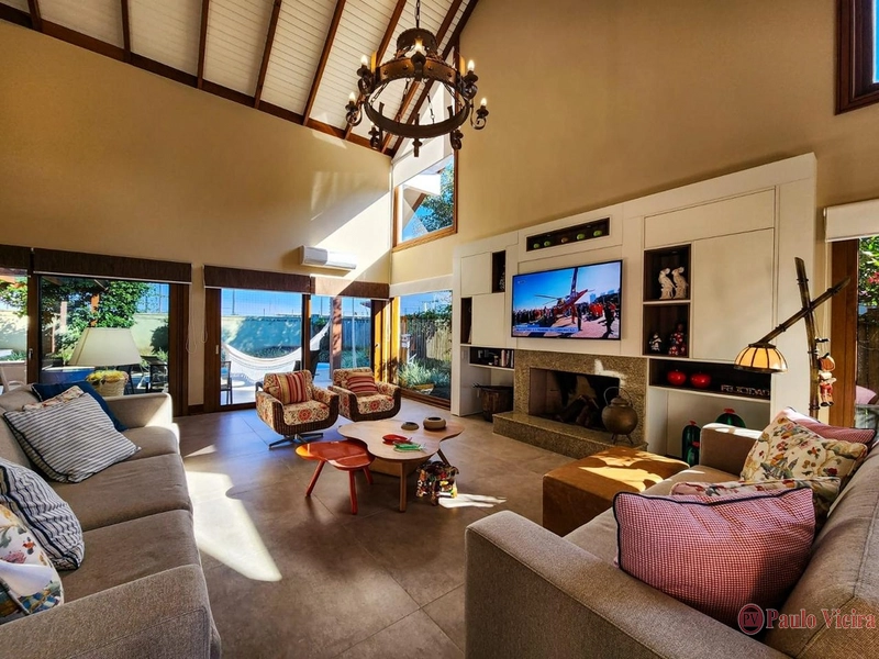 LAS DUNAS - EXCELENTE SOBRADO COM 4 SUÍTES: 2ª foto da galeria de imagens do imóvel