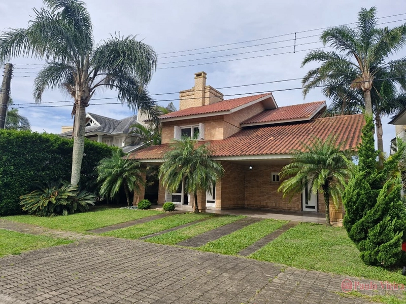 LAGOS PARK -  MARAVILHOSO SOBRADO BEIRA LAGO