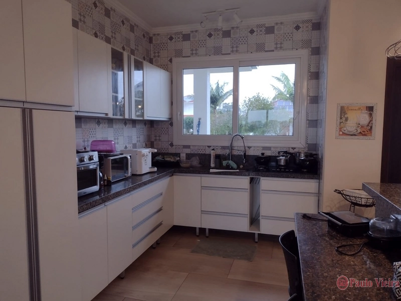 GREEN VILLAGE - CASA COM VISTA PARA O CAMPO DE GOLFE: 4ª foto da galeria de imagens do imóvel