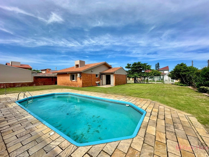 ARPOADOR - CASA TÉRREA FRENTE MAR