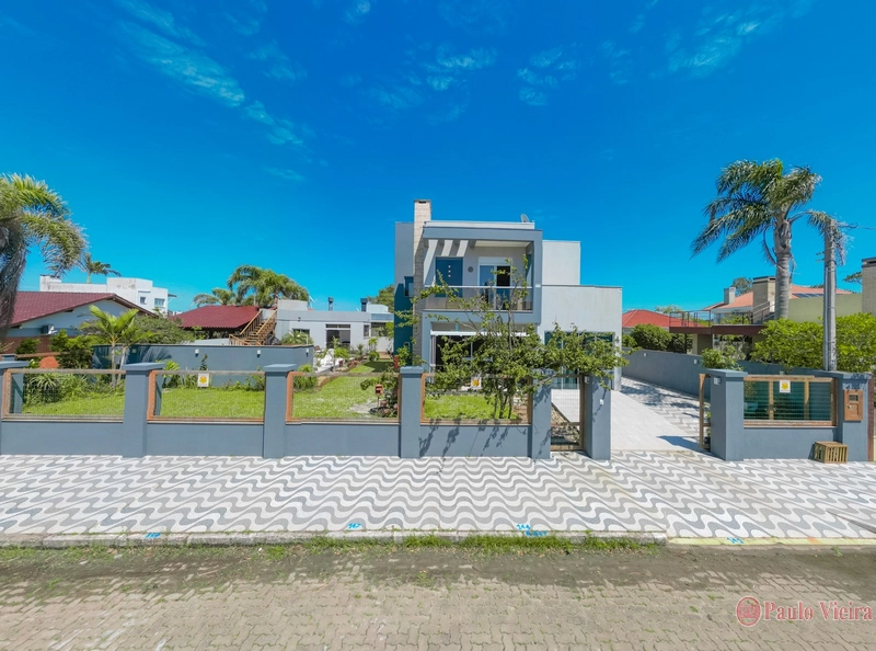 ATLÂNTIDA - SOBRADO COM 3 DORMITÓRIOS: 3ª foto da galeria de imagens do imóvel