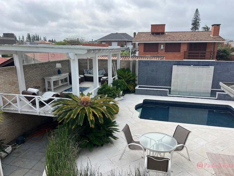 ATLÂNTIDA - EXCELENTE SOBRADO BEIRA MAR: 29ª foto da galeria de imagens do imóvel