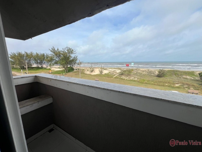 ATLÂNTIDA - EXCELENTE SOBRADO BEIRA MAR: 8ª foto da galeria de imagens do imóvel