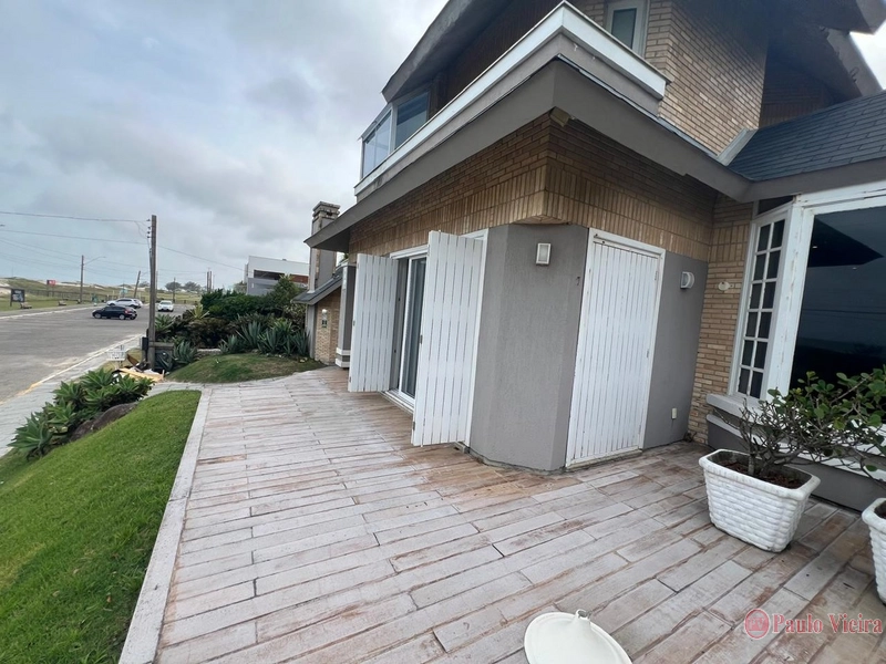 ATLÂNTIDA - EXCELENTE SOBRADO BEIRA MAR: 45ª foto da galeria de imagens do imóvel