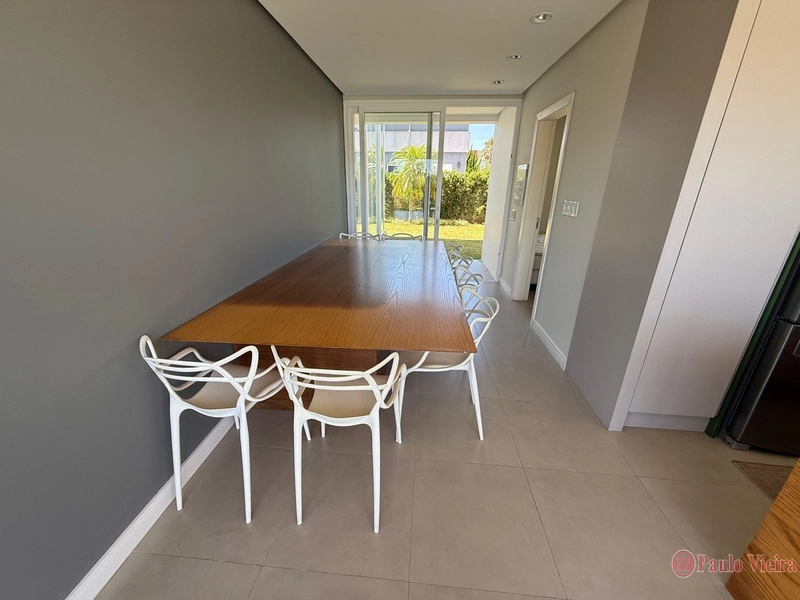 QUINTAS DO LAGO -  SOBRADO COM VISTA PARA O LAGO: 6ª foto da galeria de imagens do imóvel