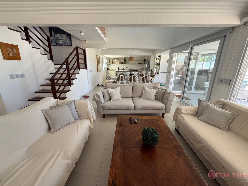 ATLÂNTIDA -  EXUBERANTE SOBRADO FRENTE MAR COM VISTA ETERNA: 46ª foto da galeria de imagens do imóvel