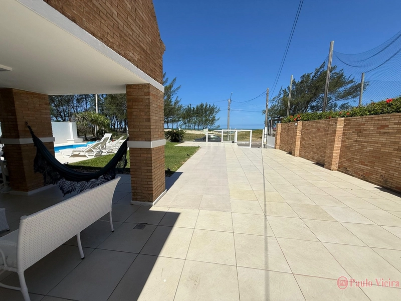 ATLÂNTIDA -  EXUBERANTE SOBRADO FRENTE MAR COM VISTA ETERNA: 8ª foto da galeria de imagens do imóvel