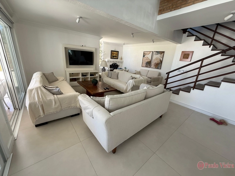 ATLÂNTIDA -  EXUBERANTE SOBRADO FRENTE MAR COM VISTA ETERNA: 56ª foto da galeria de imagens do imóvel