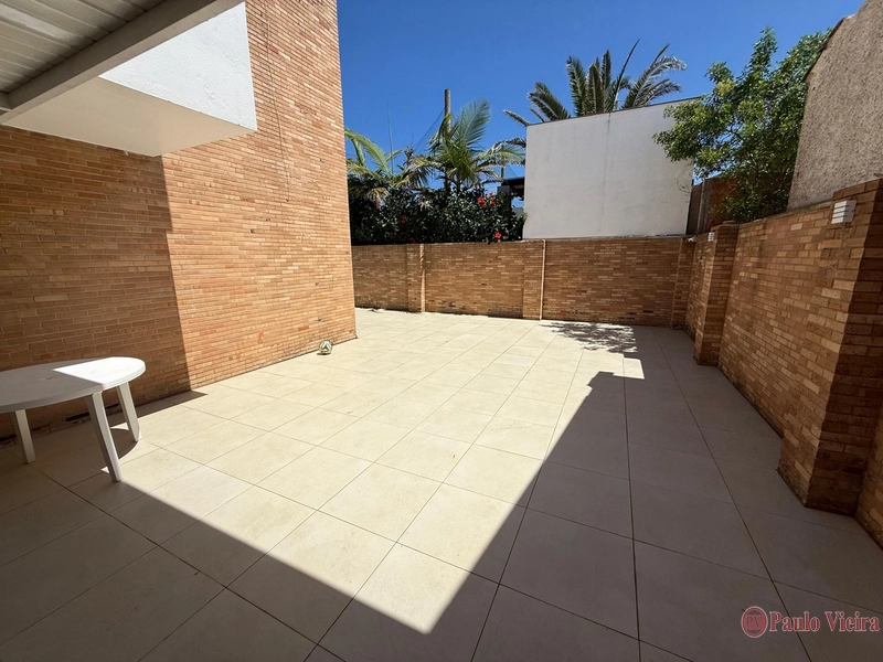 ATLÂNTIDA -  EXUBERANTE SOBRADO FRENTE MAR COM VISTA ETERNA: 10ª foto da galeria de imagens do imóvel