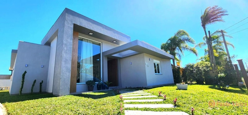 ATLÂNTIDA -  CASA TÉRREA FRENTE MAR: 1ª foto da galeria de imagens do imóvel