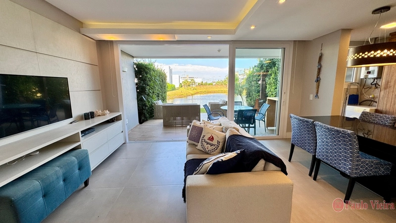 ROSSI ATLÂNTIDA - MARAVILHOSO APARTAMENTO BEIRA LAGO: 3ª foto da galeria de imagens do imóvel
