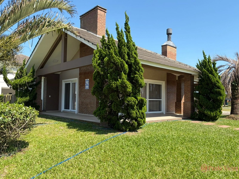 LAGOA DO PASSO - MARAVILHOSA CASA COM EXCELENTE POSIÇÃO SOLAR