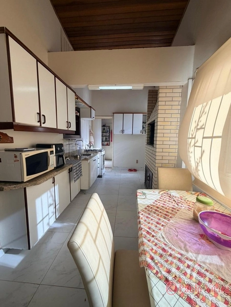 NOIVA DO MAR - LINDA CASA EM ÓTIMA LOCALIZAÇÃO: 3ª foto da galeria de imagens do imóvel