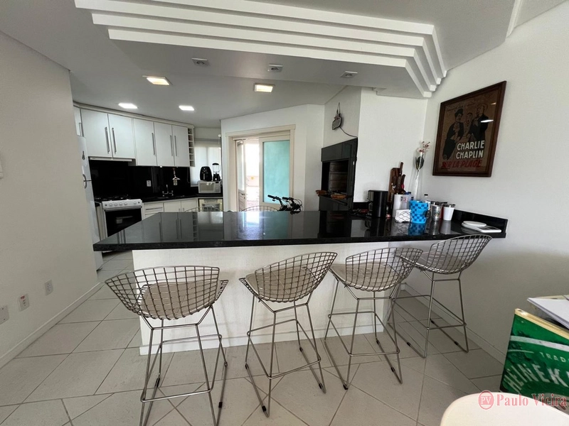 ATLÂNTIDA -  EXCELENTE  DUPLEX  COM 3 SUÍTES: 14ª foto da galeria de imagens do imóvel