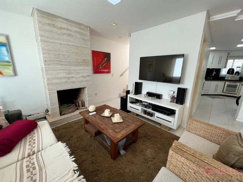 ATLÂNTIDA -  EXCELENTE  DUPLEX  COM 3 SUÍTES: 3ª foto da galeria de imagens do imóvel