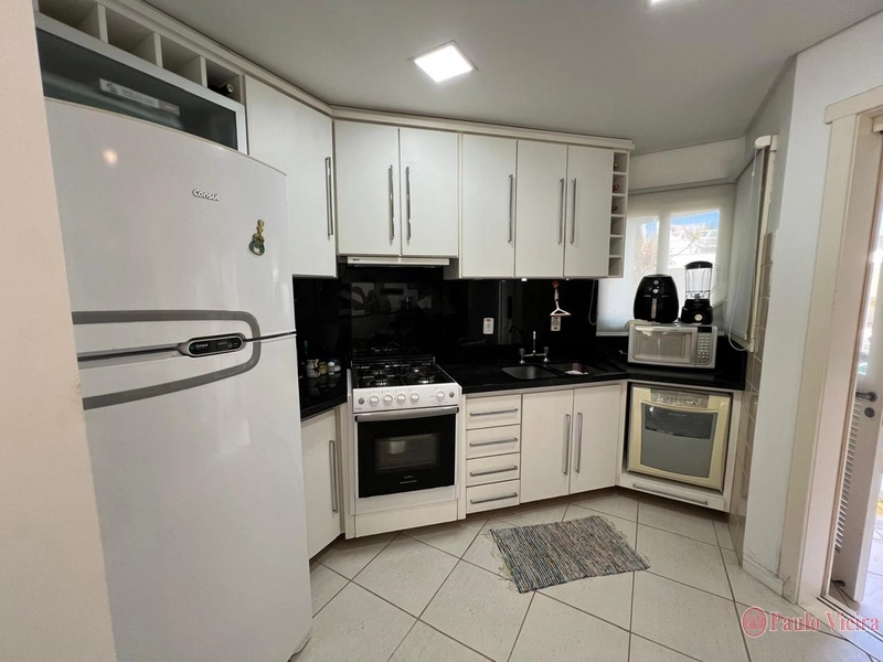 ATLÂNTIDA -  EXCELENTE  DUPLEX  COM 3 SUÍTES: 17ª foto da galeria de imagens do imóvel
