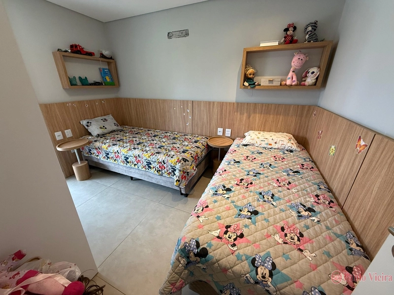 XANGRI-LÁ  -  CASA COM 3 DORMITÓRIOS E PISCINA PERTO DO MAR: 18ª foto da galeria de imagens do imóvel