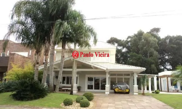 PORTO CORONADO - EXCELENTE SOBRADO EM OTIMA LOCALIZAÇÃO