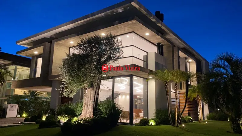 ENSEADA - EXCELENTE SOBRADO EM LOTE COM 3 FRENTES: 20ª foto da galeria de imagens do imóvel