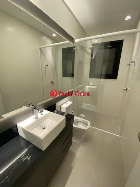 ENSEADA - EXCELENTE SOBRADO EM LOTE COM 3 FRENTES: 9ª foto da galeria de imagens do imóvel