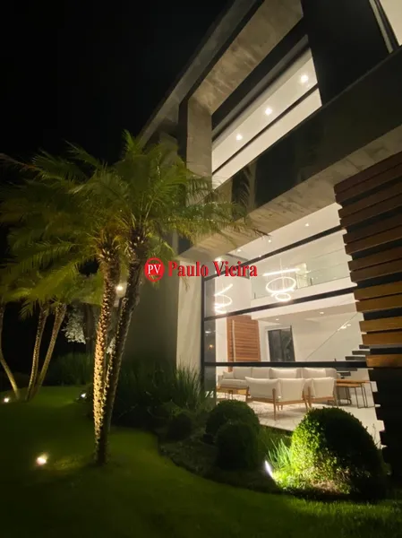 ENSEADA - EXCELENTE SOBRADO EM LOTE COM 3 FRENTES: 27ª foto da galeria de imagens do imóvel