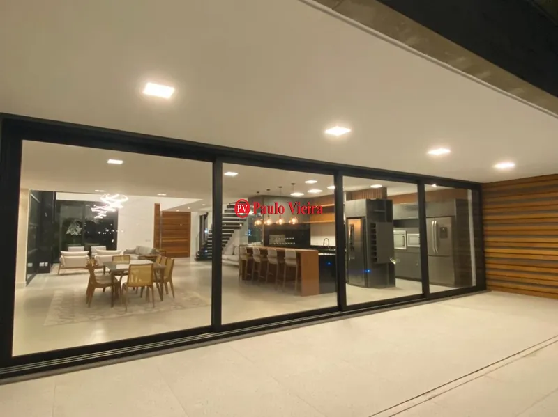 ENSEADA - EXCELENTE SOBRADO EM LOTE COM 3 FRENTES: 26ª foto da galeria de imagens do imóvel