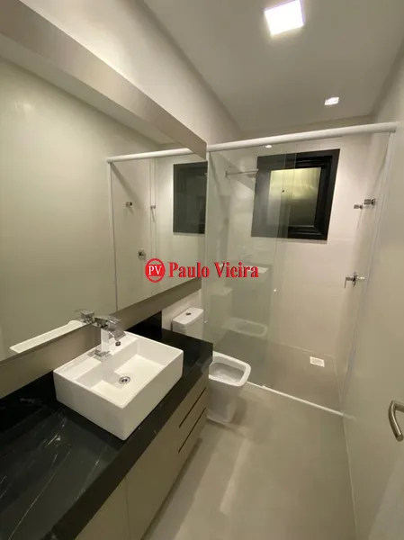 ENSEADA - EXCELENTE SOBRADO EM LOTE COM 3 FRENTES: 41ª foto da galeria de imagens do imóvel