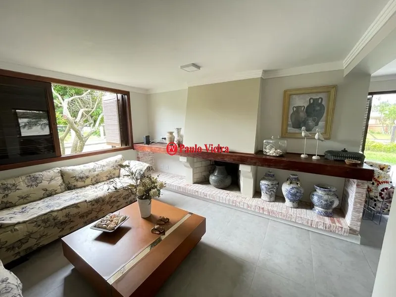 ATLÂNTIDA - SOBRADO DE ESQUINA PRÓXIMO AO MAR!: 7ª foto da galeria de imagens do imóvel