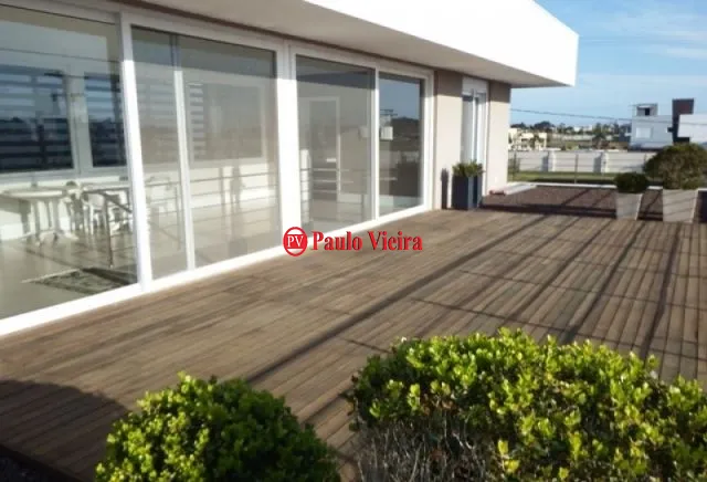 ENSEADA - SOBRADO BEIRA LAGO: 34ª foto da galeria de imagens do imóvel