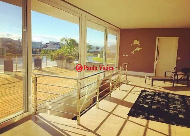 ENSEADA - SOBRADO BEIRA LAGO: 42ª foto da galeria de imagens do imóvel