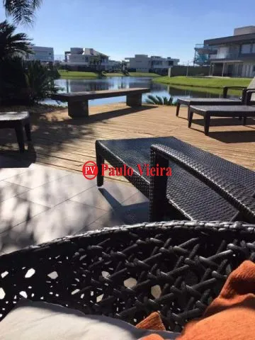 ENSEADA - SOBRADO BEIRA LAGO: 44ª foto da galeria de imagens do imóvel