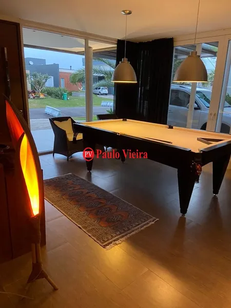 ENSEADA - SOBRADO BEIRA LAGO: 7ª foto da galeria de imagens do imóvel