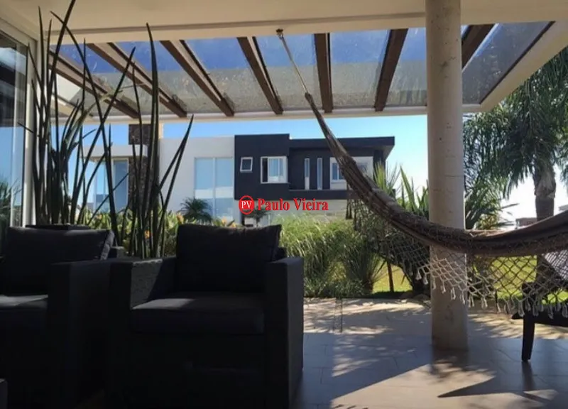 ENSEADA - SOBRADO BEIRA LAGO: 23ª foto da galeria de imagens do imóvel