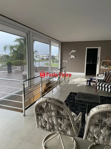 ENSEADA - SOBRADO BEIRA LAGO: 9ª foto da galeria de imagens do imóvel